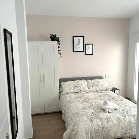 Beautiful & Shiny Apartment *